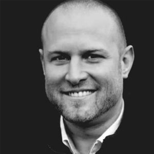 Portraitfoto Konstantin Mayer