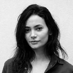 Portraitfoto Alma Weizman